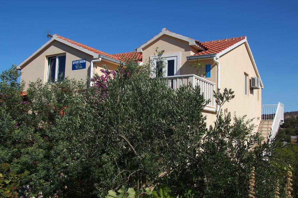 Apartmani Rita Milna  Dış mekan fotoğraf