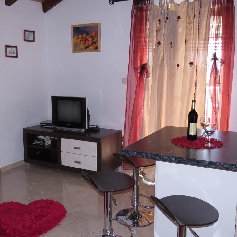 Apartmani Rita Milna  Dış mekan fotoğraf
